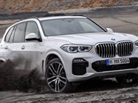 BMW、X5 新型と M5コンペティション を発表へ…パリモーターショー2018 画像