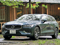 【ボルボ V60 新型試乗】現行ボルボラインナップで最良の完成度…中村孝仁 画像