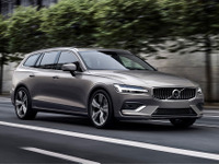 【ボルボ V60 新型】日本国内販売開始、499万円から 画像