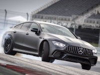 メルセデスAMG GT 4ドアクーペ 欧州発売…マイルドハイブリッドは2仕様 画像