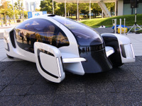 新素材の活用で樹脂化率47%、電動コンセプトカー ItoP 初公開…車両重量850kg 画像