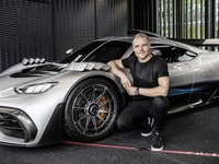 メルセデスベンツ初のハイパーカー、市販モデルの車名が決定　メルセデスAMG『ワン』 画像