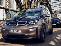 BMW i3 に大容量バッテリーの新グレード、航続2割拡大 画像