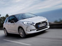 DS 3シック、タッチスクリーンやバックカメラなどを標準化 価格は据え置き 画像