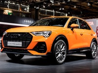 アウディ Q3 新型、2代目はハイテク装備の小型SUV…パリモーターショー2018 画像
