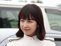 ダンロップ全国タイヤ安全点検を平井理央アナが体験…不備3割におどろいた 画像