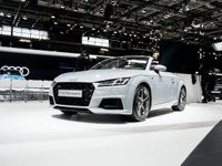 アウディ TT 改良新型は306馬力ターボ搭載、スポーツ性を強化…パリモーターショー2018 画像