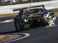【SUPER GT 第7戦】GT300クラスは新田守男&中山雄一のレクサスRC Fが今季2勝目…新田は最多タイの通算20勝 画像