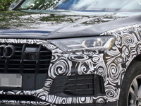 アウディ Q7 が変わる…グリルに存在感、インテリアも刷新 2019年登場か 画像