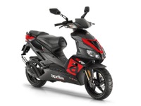 アプリリア、スポーツスクーター『SR50R』を発売。2サイクル50ccで環境対応 画像