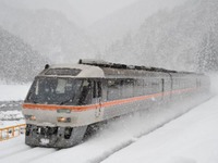 高山本線は11月21日に全線再開…通常運行に戻る特急では普通車にもWi-Fi　平成30年7月豪雨 画像