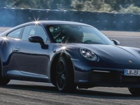 ポルシェ 911 次期型、プロトタイプの画像を公開…開発は最終段階に 画像