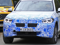 BMWの新EVシリーズ第一弾「iX3」を鮮明に捉えた…スクープ 画像