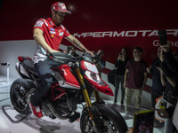 ドゥカティ、ハイパーモタード950 新型を発表…EICMA 2018［写真追加］ 画像