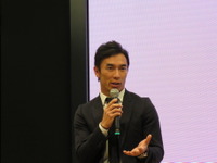 佐藤琢磨SRS-F&K新校長「人間力のある選手を育てたい」…自身は入学時、10分の1の難関突破 画像