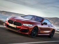 【BMW 8シリーズクーペ  新型試乗】FR的な挙動、この味付けはお見事と言うしかない…九島辰也 画像