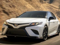 トヨタ カムリ に初の「TRD」、概要発表…ロサンゼルスモーターショー2018で公開予定 画像