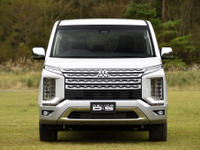 【三菱 デリカD：5 新型】ギラギラ系？オラオラ系？このデザインが三菱の“顔”になる［デザイナーインタビュー］ 画像