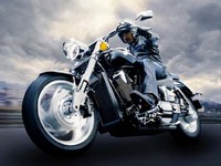 世界最大排気量のV2エンジンを搭載したホンダ『VTX』、日本でも発売開始 画像