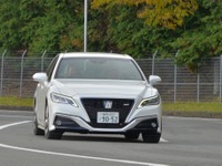 クラウン は明らかに競合他車と違う…御堀直嗣【日本カーオブザイヤー2018-19】 画像