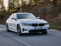 BMW 3シリーズ 新型、デジタルコクピットの詳細画像…日本発表は2019年初頭 画像