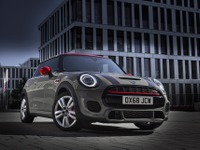MINI「JCW」に2019年型、231馬力ターボ搭載…最新コネクト採用 画像