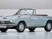 BMWが1967年製 1600GTコンバーチブル をレストア…ピエトロ・フルアがデザイン 画像