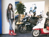 プジョーもBMWも即決！星野華さんがバイクに目覚めた理由 画像