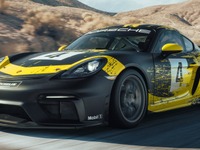 ポルシェ 718ケイマン に「GT4クラブスポーツ」…天然繊維コンポジット素材を初採用 画像