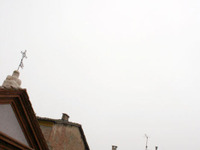 国会の「UFO論議」が年間バカニュース入り 画像