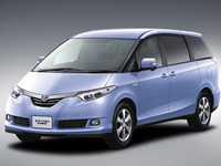 トヨタ エスティマハイブリッド、2015年燃費基準をいち早く達成 画像