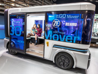 ZF、自動運転のライドシェアサービスで提携…CES 2019 画像