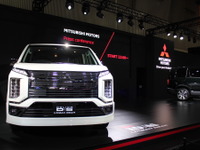 三菱自動車 デリカD:5 新型をお披露目…東京オートサロン2019 画像