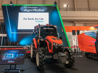 リアル下町ロケット、クボタが無人自動運転対応の大型トラクタなど試作機公開 画像
