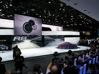 【デトロイトモーターショー08】アウディ、V12 TDI搭載の R8 と TTS を発表 画像
