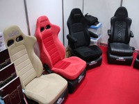 キャンピングカーにバケットシートを装着するメリットとは?…ジャパンキャンピングカーショー2019 画像