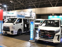 外観はドレスアップカーだけど余裕の車中泊キャンパー、アルパインスタイル×トイファクトリー…ジャパンキャンピングカーショー2019 画像