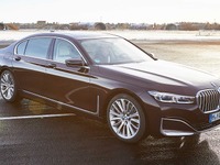 BMW 7シリーズ 改良新型にPHV、6気筒に変更…EVモードの航続はおよそ1.5倍に 画像