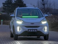 車が駐車スペースを探す…自動駐車システム向けセンサーをベロダインが供給 画像