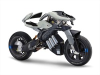 ヤマハの自律モーターサイクル「モトロイド」、世界3大デザイン賞を制覇 画像
