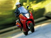 二輪車の世界生産台数、2025年は3割増の7400万台 EVバイクは6.7倍増の170万台 画像