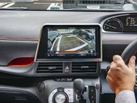 マルチカメラ映像を市販ナビに表示、データシステムから3車種 画像
