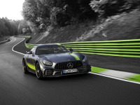 メルセデスAMG GT Rプロ、限定20台で予約受注開始 レーシングテクノロジーを投入 画像