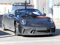 991型最後のポルシェ911「スピードスター」プロトタイプをドイツで目撃 画像