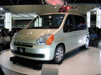 【東京ショー2001速報】『SUU』か? ……ホンダ『キャパ』後継モデルは年内発売 画像