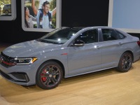 VW ゴルフ GTI の4ドアセダン版、ジェッタ 新型 に「GLI」…シカゴモーターショー2019 画像