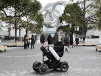 電動車いす WHILL で横浜を回遊…シェアリング実証実験「未来モビリティショーケース」 画像
