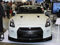 【東京オートサロン08】日産 GT-R チューン…マフラー交換編 画像