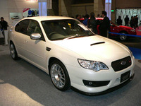 【東京オートサロン08】レガシィ は上質な時間を提案…スバルブース 画像