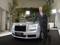 ロールスロイス、銀尽くしの世界35台限定車「シルバーゴーストコレクション」を国内初披露…日本導入は1台 画像